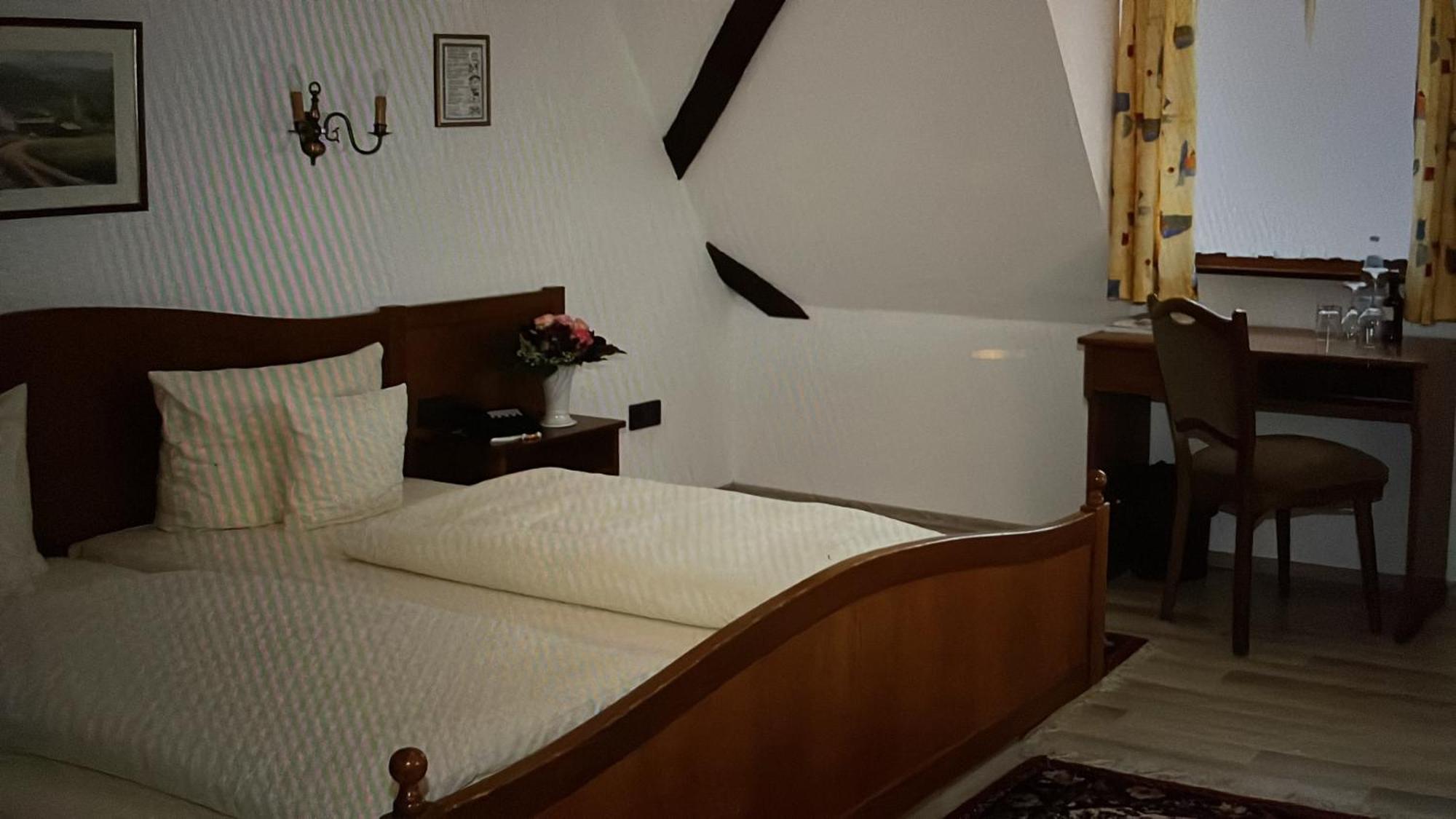 Landhotel Sickinger Hof Walldorf  Bagian luar foto