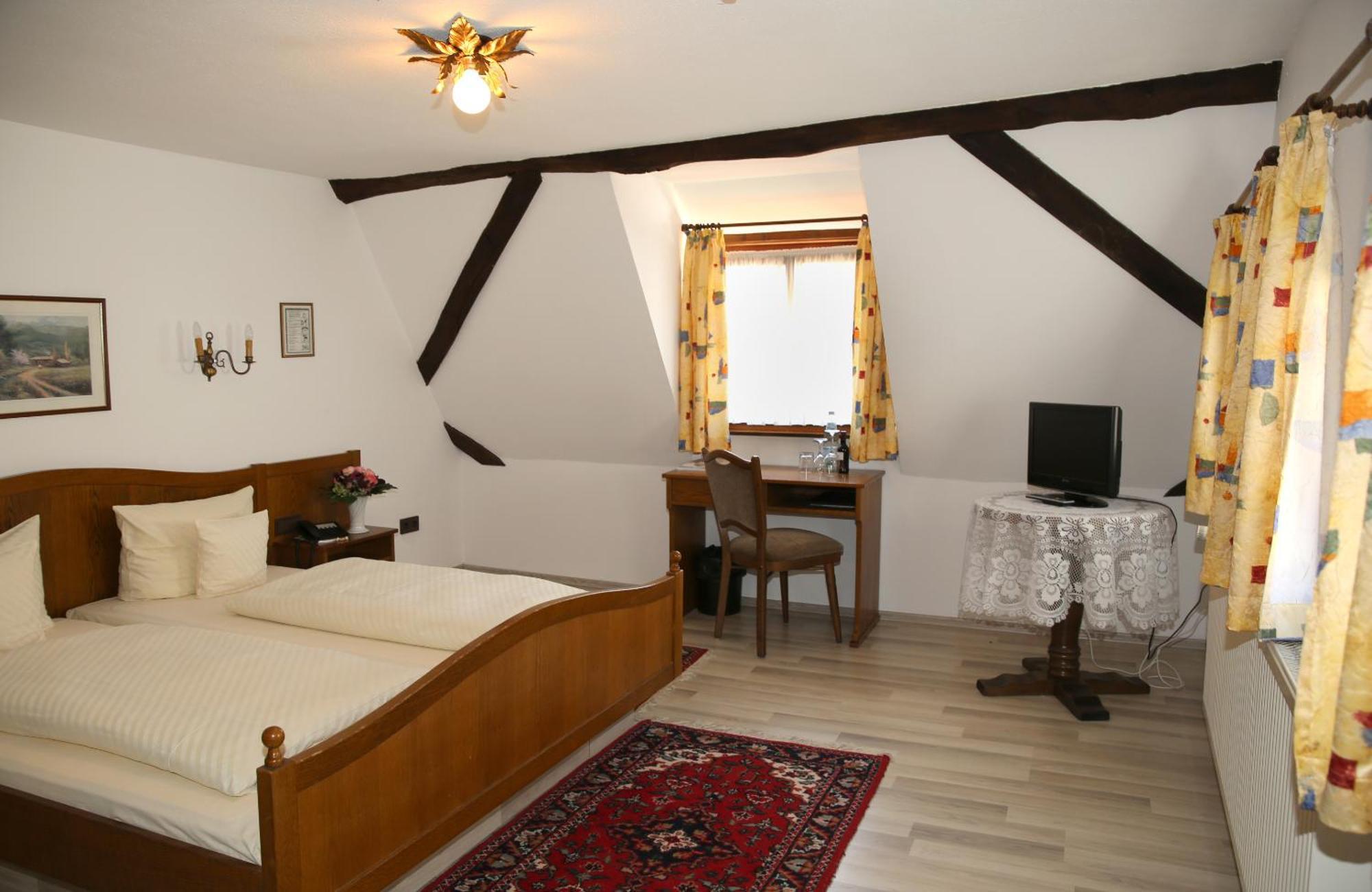 Landhotel Sickinger Hof Walldorf  Bagian luar foto