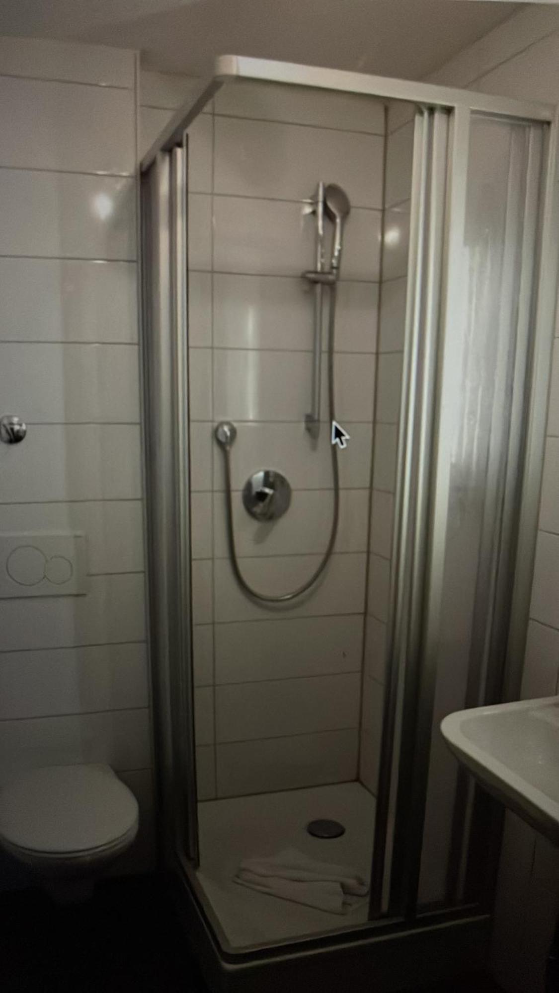 Landhotel Sickinger Hof Walldorf  Bagian luar foto