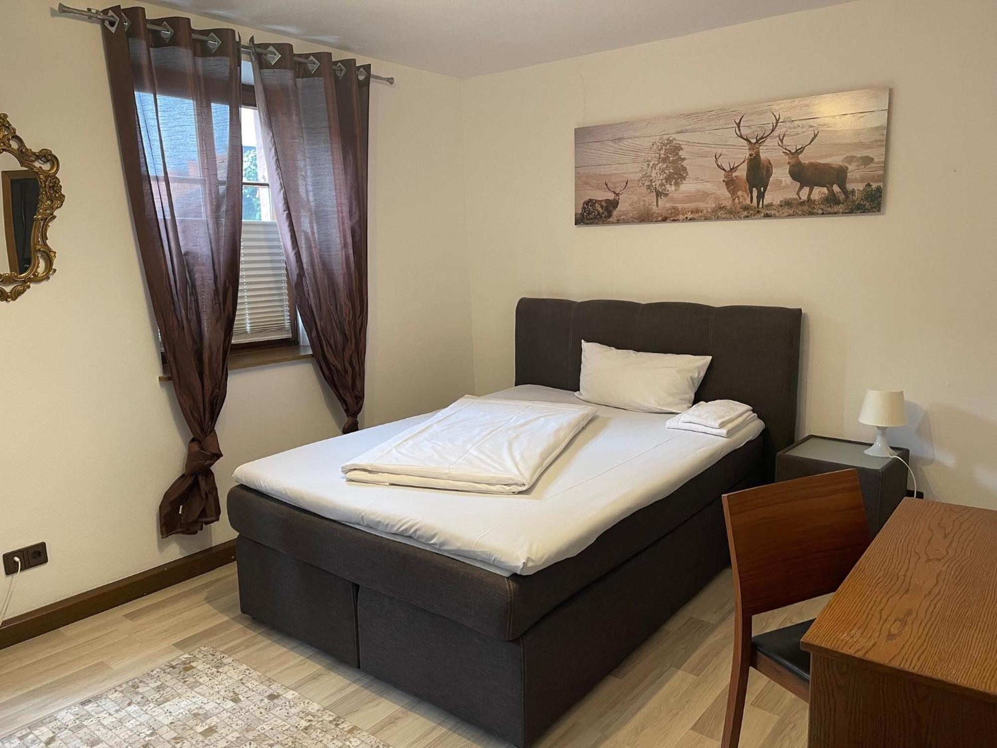 Landhotel Sickinger Hof Walldorf  Bagian luar foto