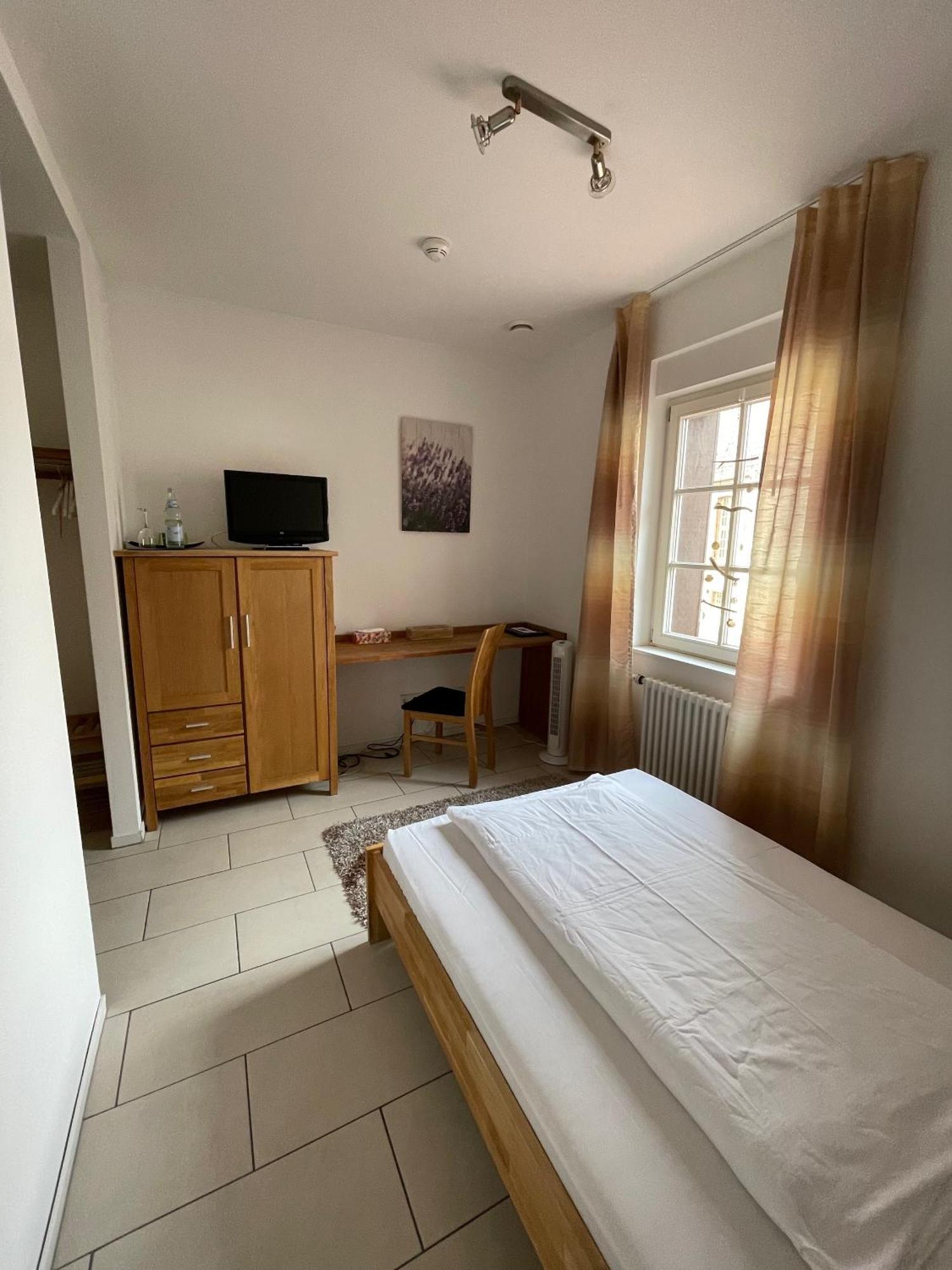 Landhotel Sickinger Hof Walldorf  Bagian luar foto