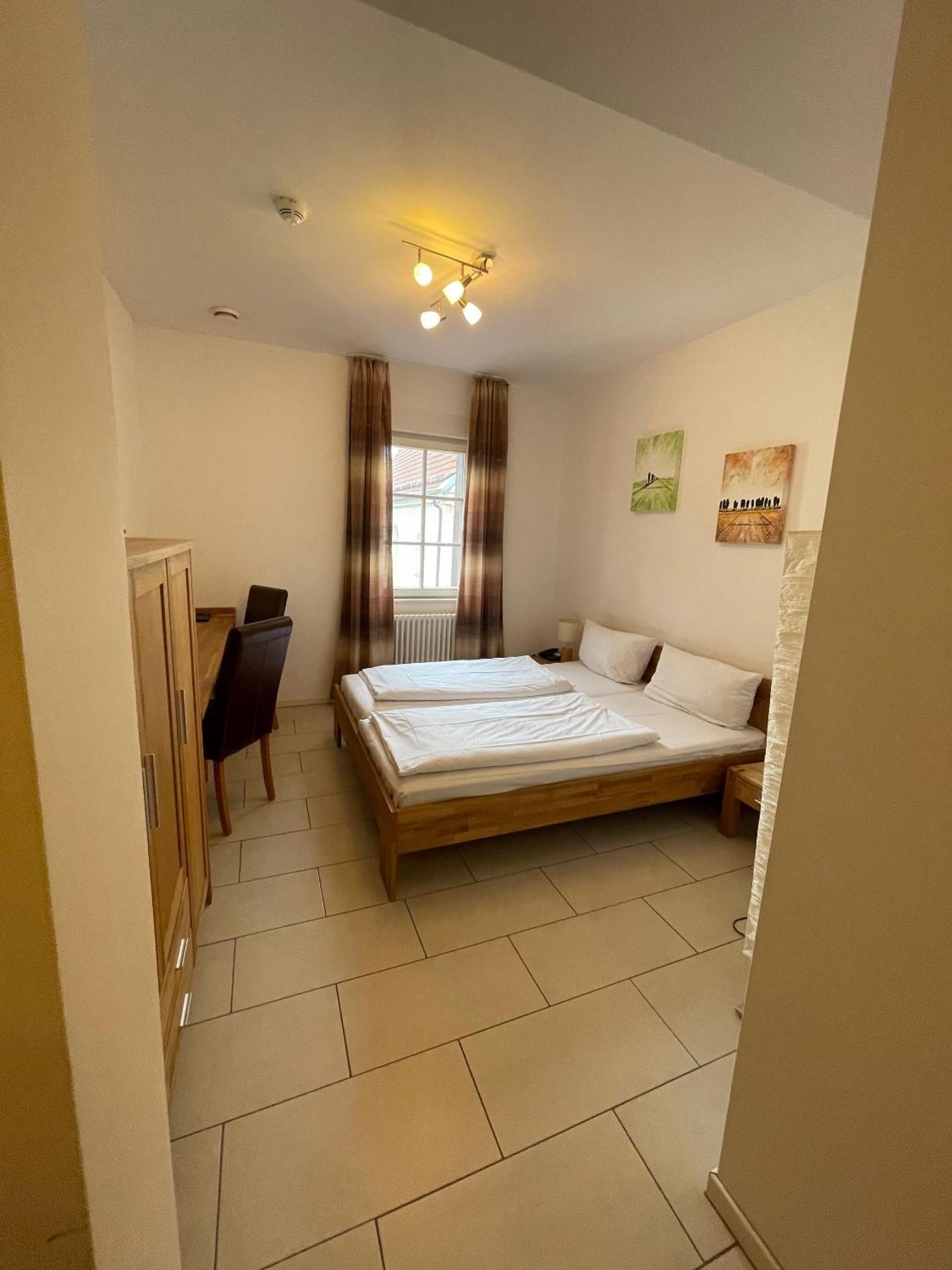 Landhotel Sickinger Hof Walldorf  Bagian luar foto